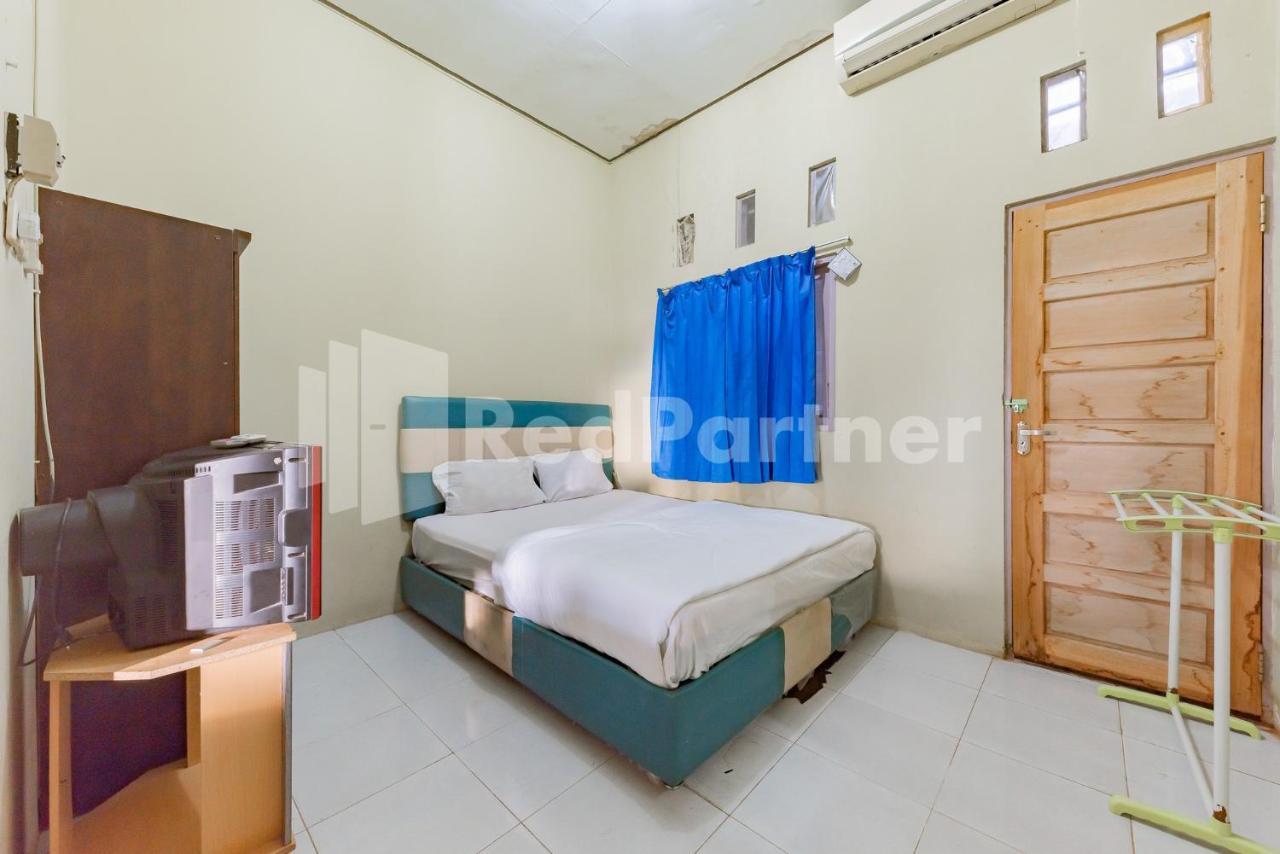 Ana Guest House Syariah Mitra Reddoorz Banjarbaru Extérieur photo